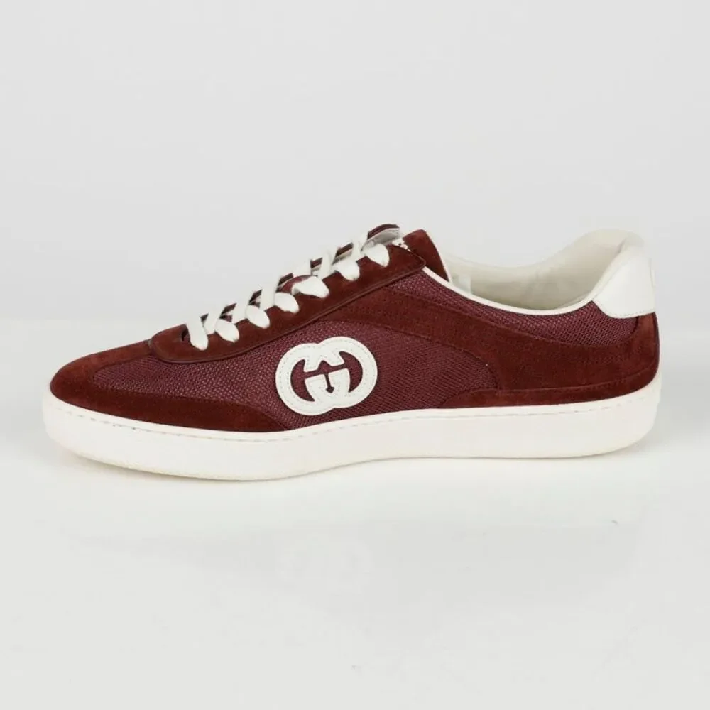 Size Sneakers